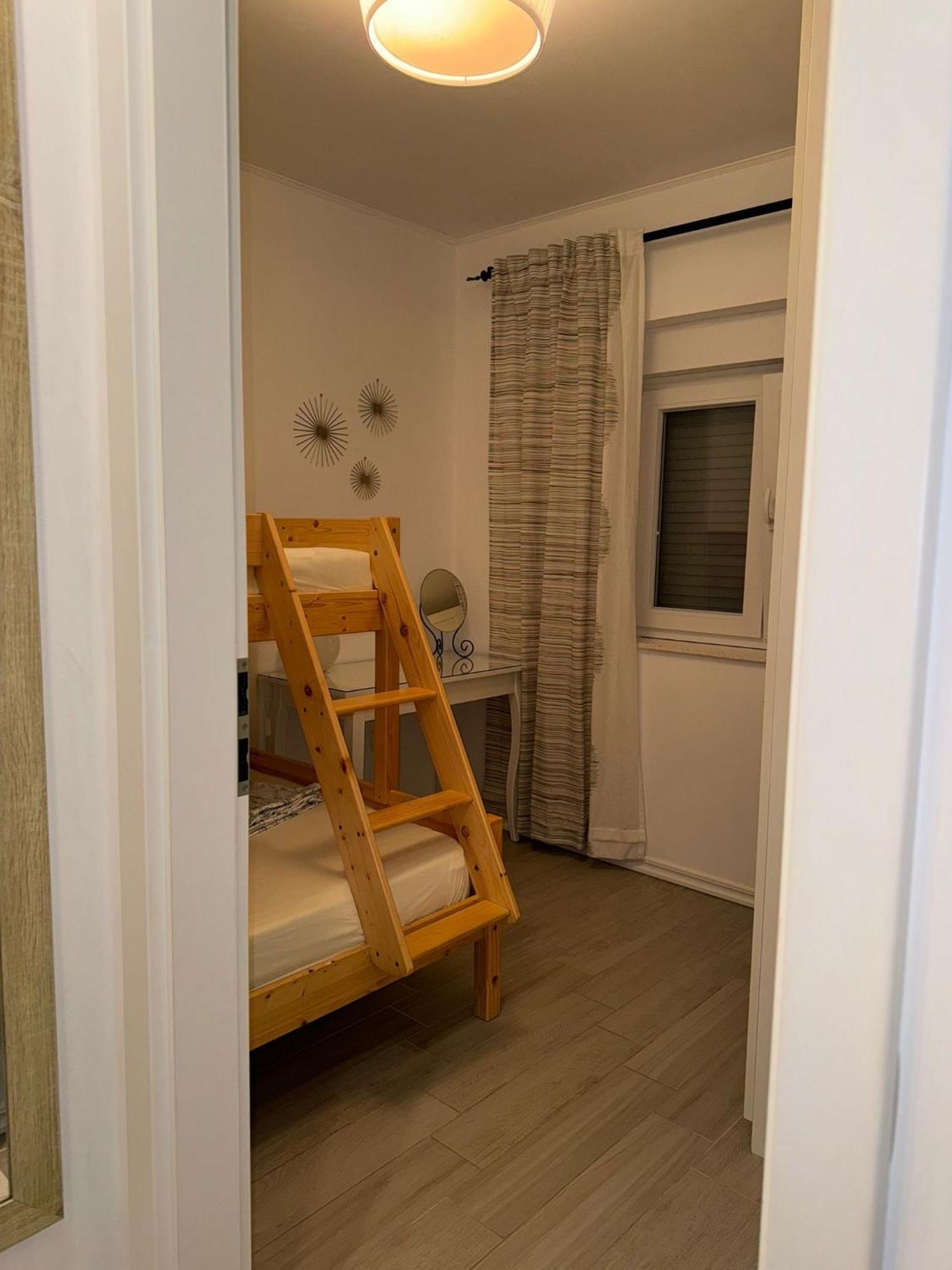 Apartman Dukic Okrug Gornji Luaran gambar