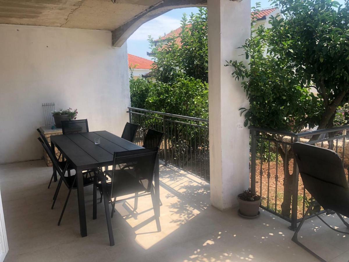 Apartman Dukic Okrug Gornji Luaran gambar