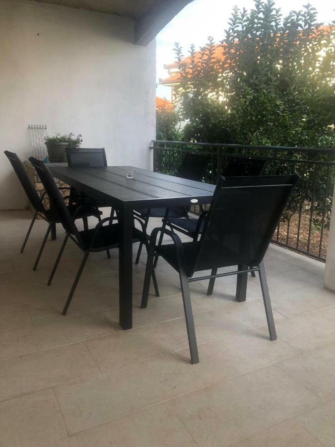 Apartman Dukic Okrug Gornji Luaran gambar